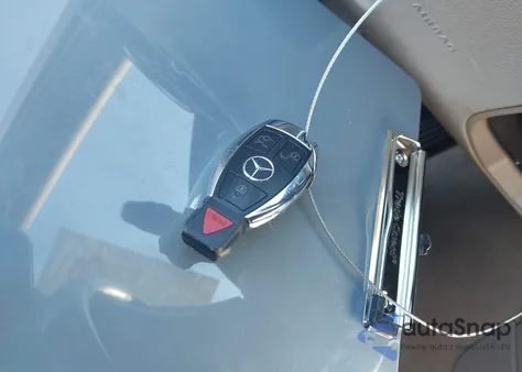 2013 Mercedes-Benz C 300 Luxury 4Matic from USA, damaged, VIN WDDGF8ABXDG029049